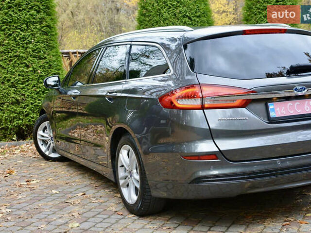 Серый Форд Мондео, объемом двигателя 2 л и пробегом 244 тыс. км за 13900 $, фото 28 на Automoto.ua