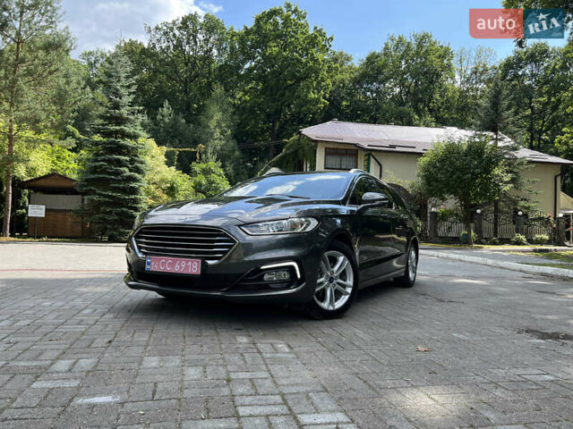 Серый Форд Мондео, объемом двигателя 2 л и пробегом 244 тыс. км за 14200 $, фото 1 на Automoto.ua