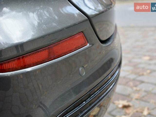 Серый Форд Мондео, объемом двигателя 2 л и пробегом 244 тыс. км за 13900 $, фото 32 на Automoto.ua
