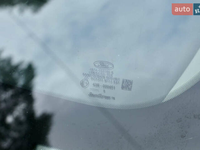 Серый Форд Мондео, объемом двигателя 2 л и пробегом 244 тыс. км за 13900 $, фото 10 на Automoto.ua