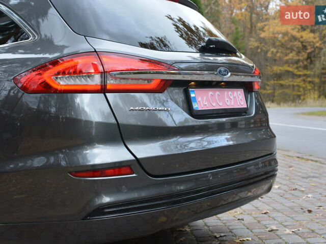 Серый Форд Мондео, объемом двигателя 2 л и пробегом 244 тыс. км за 13900 $, фото 31 на Automoto.ua