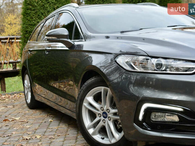 Серый Форд Мондео, объемом двигателя 2 л и пробегом 244 тыс. км за 13900 $, фото 20 на Automoto.ua