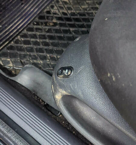 Серый Форд Мондео, объемом двигателя 2.5 л и пробегом 239 тыс. км за 2500 $, фото 5 на Automoto.ua