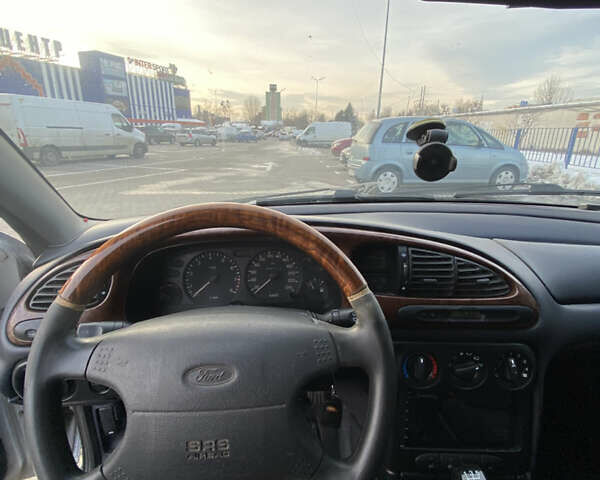 Серый Форд Мондео, объемом двигателя 2.5 л и пробегом 625 тыс. км за 1749 $, фото 10 на Automoto.ua