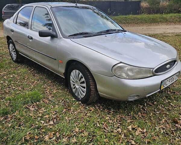 Форд Мондео 1997 в Мостисках на Automoto.ua Серый Форд Мондео, объемом двигателя 1.6 л и пробегом 316 тыс. км за 2600 $, фото 15 на Automoto.ua
