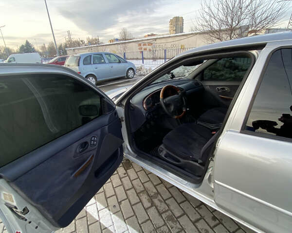 Серый Форд Мондео, объемом двигателя 2.5 л и пробегом 625 тыс. км за 1749 $, фото 8 на Automoto.ua