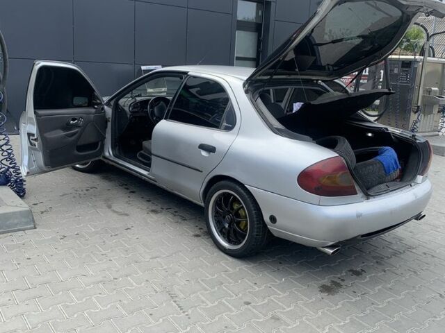 Серый Форд Мондео, объемом двигателя 1.6 л и пробегом 400 тыс. км за 2399 $, фото 6 на Automoto.ua