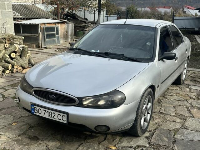 Серый Форд Мондео, объемом двигателя 1.6 л и пробегом 400 тыс. км за 2399 $, фото 1 на Automoto.ua