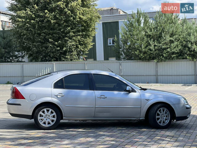 Серый Форд Мондео, объемом двигателя 2 л и пробегом 282 тыс. км за 3700 $, фото 10 на Automoto.ua