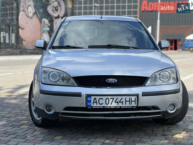 Серый Форд Мондео, объемом двигателя 2 л и пробегом 282 тыс. км за 3700 $, фото 3 на Automoto.ua