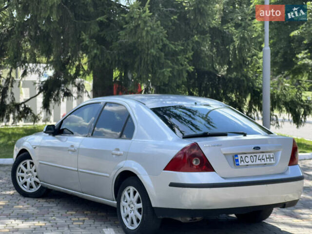 Серый Форд Мондео, объемом двигателя 2 л и пробегом 282 тыс. км за 3700 $, фото 6 на Automoto.ua