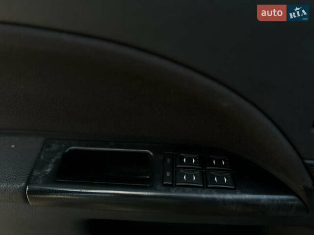 Серый Форд Мондео, объемом двигателя 2 л и пробегом 282 тыс. км за 3700 $, фото 16 на Automoto.ua