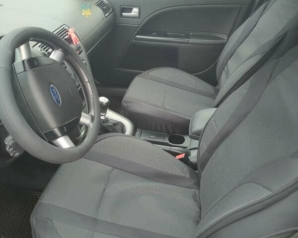 Серый Форд Мондео, объемом двигателя 2 л и пробегом 314 тыс. км за 2700 $, фото 16 на Automoto.ua