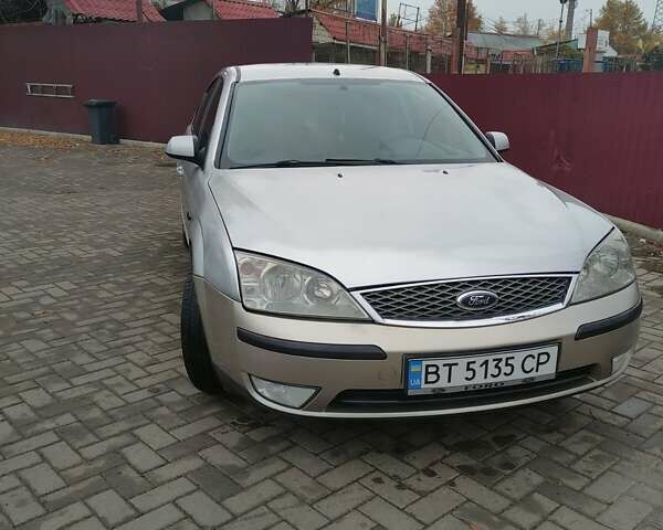 Серый Форд Мондео, объемом двигателя 2 л и пробегом 314 тыс. км за 2700 $, фото 8 на Automoto.ua