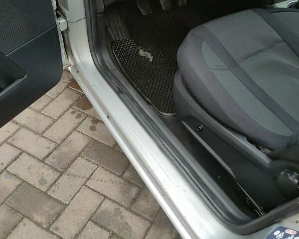 Серый Форд Мондео, объемом двигателя 2 л и пробегом 314 тыс. км за 2700 $, фото 10 на Automoto.ua