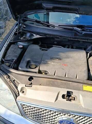 Сірий Форд Мондео, об'ємом двигуна 1.8 л та пробігом 226 тис. км за 4100 $, фото 4 на Automoto.ua