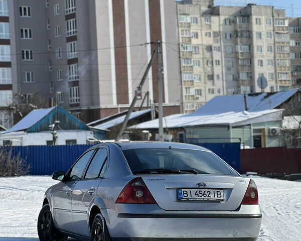 Серый Форд Мондео, объемом двигателя 2 л и пробегом 330 тыс. км за 3000 $, фото 3 на Automoto.ua