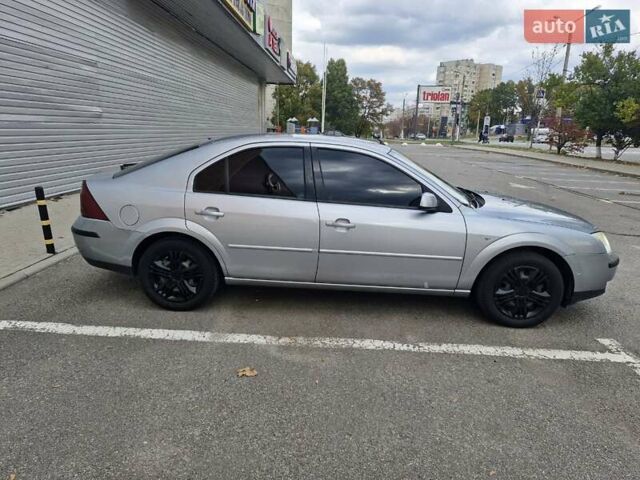 Форд Мондео 2004 в Харькове на Automoto.ua Серый Форд Мондео, объемом двигателя 1.8 л и пробегом 227 тыс. км за 5200 $, фото 27 на Automoto.ua