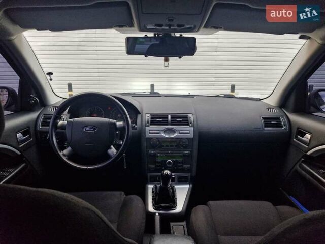 Форд Мондео 2004 в Харькове на Automoto.ua Серый Форд Мондео, объемом двигателя 1.8 л и пробегом 227 тыс. км за 5200 $, фото 19 на Automoto.ua
