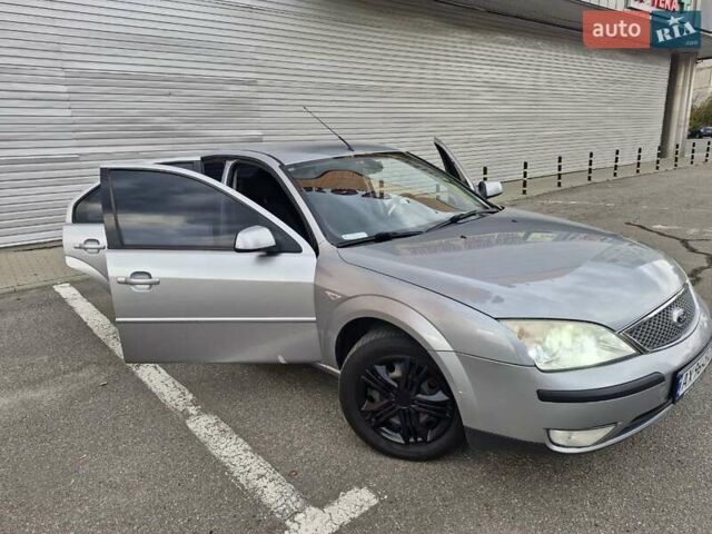 Форд Мондео 2004 в Харькове на Automoto.ua Серый Форд Мондео, объемом двигателя 1.8 л и пробегом 227 тыс. км за 5200 $, фото 1 на Automoto.ua