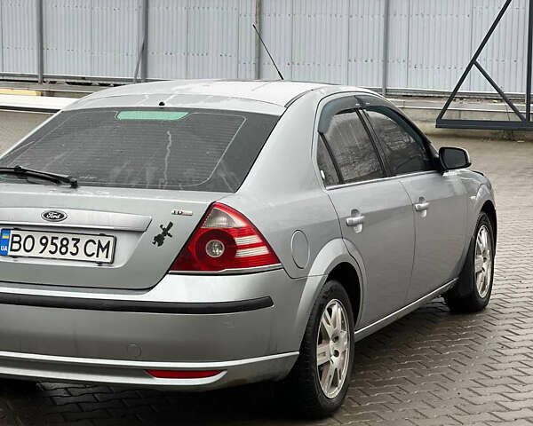 Серый Форд Мондео, объемом двигателя 2 л и пробегом 251 тыс. км за 4850 $, фото 5 на Automoto.ua
