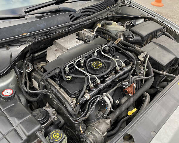 Форд Мондео 2006 в Тернополе на Automoto.ua Серый Форд Мондео, объемом двигателя 2 л и пробегом 249 тыс. км за 5100 $, фото 24 на Automoto.ua