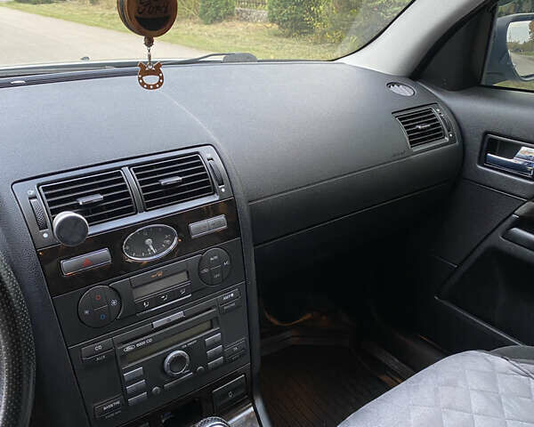 Форд Мондео 2006 в Тернополе на Automoto.ua Серый Форд Мондео, объемом двигателя 2 л и пробегом 249 тыс. км за 5100 $, фото 17 на Automoto.ua