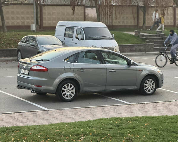 Серый Форд Мондео, объемом двигателя 1.6 л и пробегом 269 тыс. км за 5499 $, фото 4 на Automoto.ua