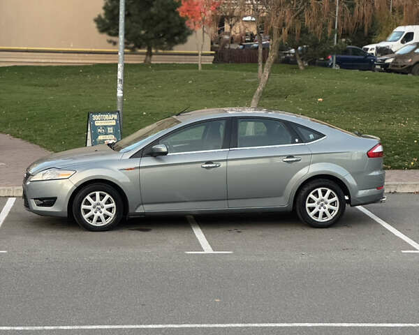 Серый Форд Мондео, объемом двигателя 1.6 л и пробегом 269 тыс. км за 5499 $, фото 11 на Automoto.ua