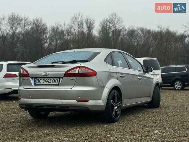 Серый Форд Мондео, объемом двигателя 2 л и пробегом 297 тыс. км за 4999 $, фото 5 на Automoto.ua