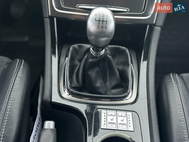 Серый Форд Мондео, объемом двигателя 2 л и пробегом 297 тыс. км за 4999 $, фото 8 на Automoto.ua