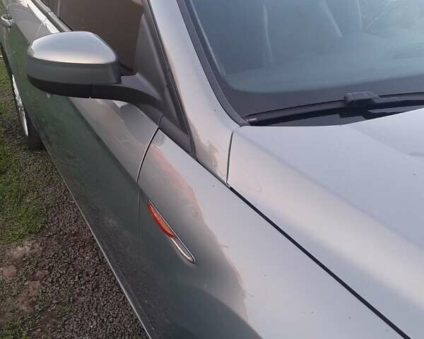 Сірий Форд Мондео, об'ємом двигуна 1.8 л та пробігом 235 тис. км за 6500 $, фото 5 на Automoto.ua