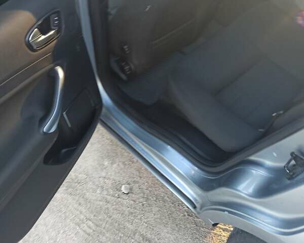 Сірий Форд Мондео, об'ємом двигуна 2 л та пробігом 240 тис. км за 5700 $, фото 7 на Automoto.ua