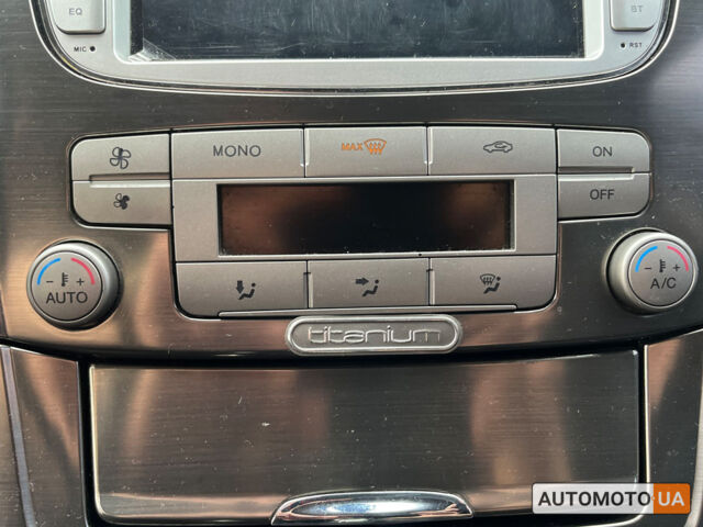 Серый Форд Мондео, объемом двигателя 2 л и пробегом 350 тыс. км за 7600 $, фото 20 на Automoto.ua