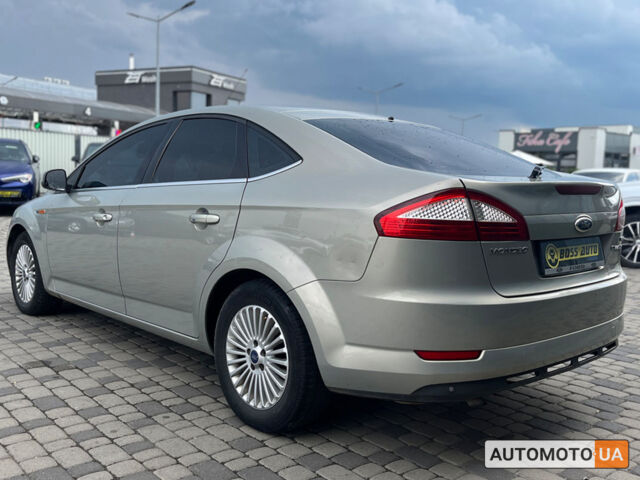 Серый Форд Мондео, объемом двигателя 2 л и пробегом 350 тыс. км за 7600 $, фото 4 на Automoto.ua