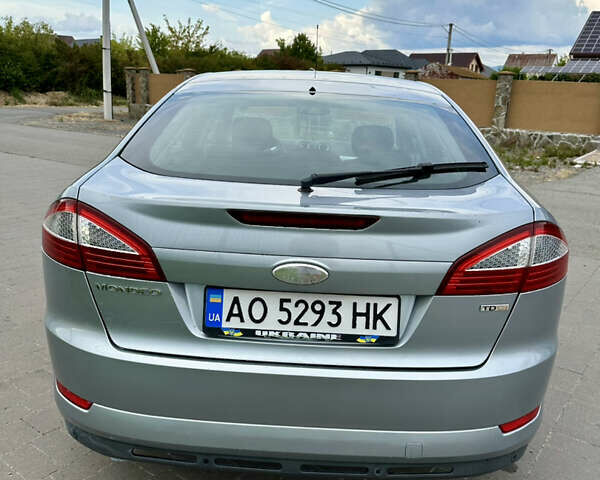 Серый Форд Мондео, объемом двигателя 1.8 л и пробегом 275 тыс. км за 5500 $, фото 5 на Automoto.ua