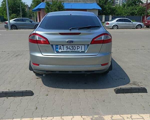 Серый Форд Мондео, объемом двигателя 2 л и пробегом 233 тыс. км за 6850 $, фото 5 на Automoto.ua