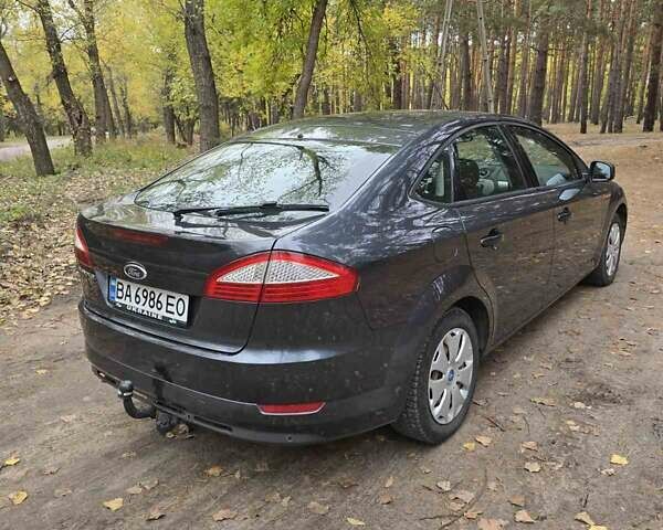 Серый Форд Мондео, объемом двигателя 1.8 л и пробегом 233 тыс. км за 6850 $, фото 5 на Automoto.ua