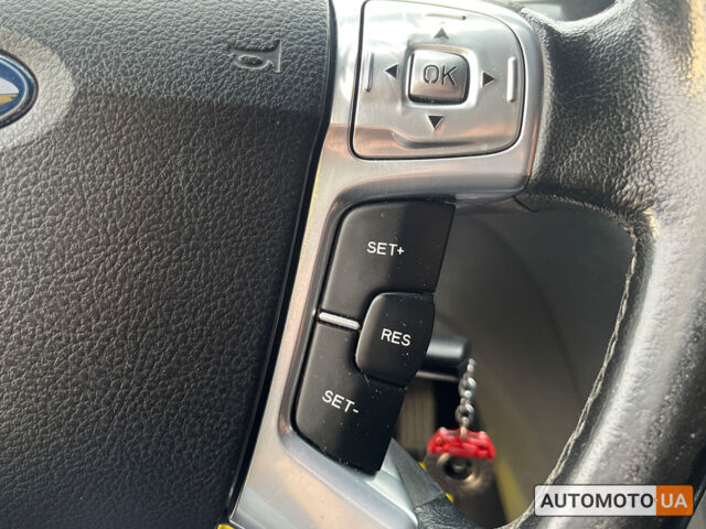 Серый Форд Мондео, объемом двигателя 2 л и пробегом 350 тыс. км за 7600 $, фото 17 на Automoto.ua