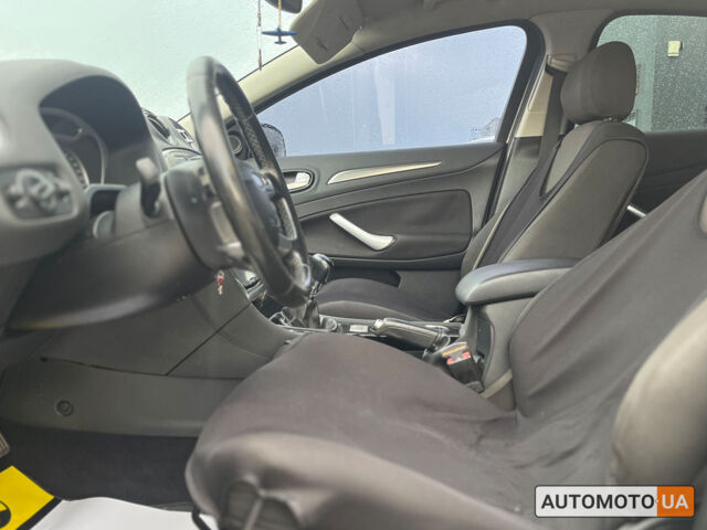 Серый Форд Мондео, объемом двигателя 2 л и пробегом 350 тыс. км за 7600 $, фото 10 на Automoto.ua