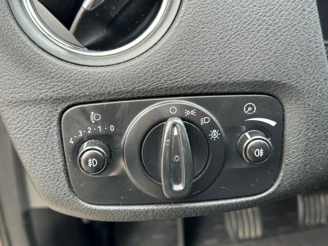 Серый Форд Мондео, объемом двигателя 2 л и пробегом 325 тыс. км за 6590 $, фото 16 на Automoto.ua