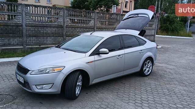 Сірий Форд Мондео, об'ємом двигуна 2 л та пробігом 336 тис. км за 5800 $, фото 20 на Automoto.ua
