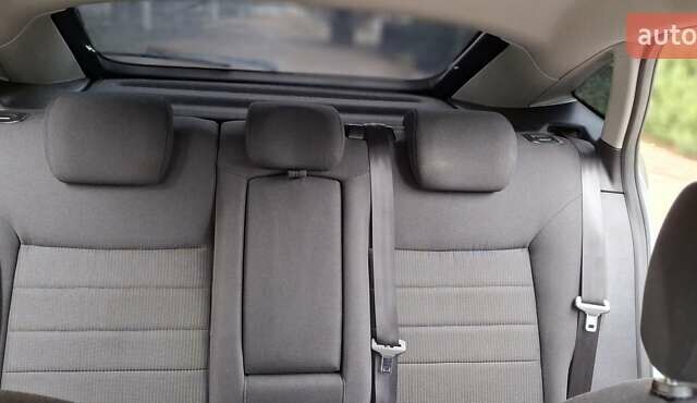 Сірий Форд Мондео, об'ємом двигуна 2 л та пробігом 223 тис. км за 6900 $, фото 17 на Automoto.ua