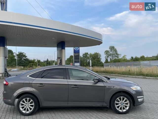 Серый Форд Мондео, объемом двигателя 2 л и пробегом 273 тыс. км за 6500 $, фото 13 на Automoto.ua