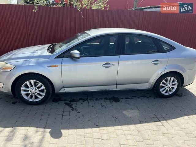 Серый Форд Мондео, объемом двигателя 1.8 л и пробегом 230 тыс. км за 7600 $, фото 17 на Automoto.ua
