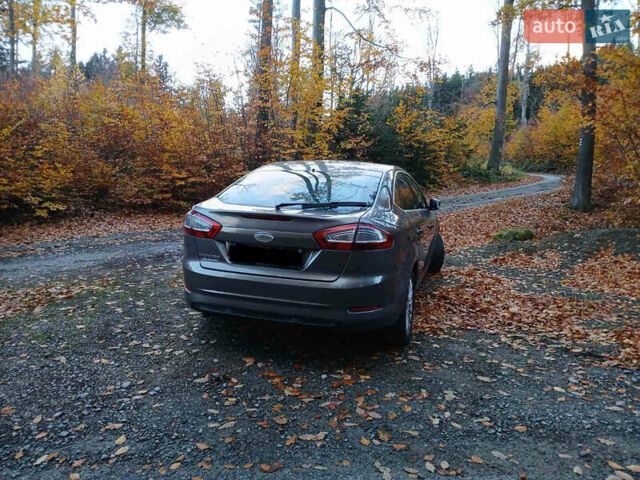 Серый Форд Мондео, объемом двигателя 1.6 л и пробегом 210 тыс. км за 6200 $, фото 13 на Automoto.ua