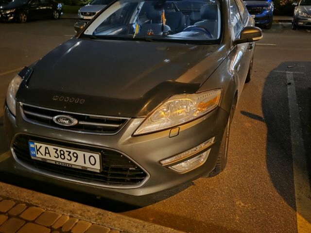 Сірий Форд Мондео, об'ємом двигуна 1.6 л та пробігом 307 тис. км за 7350 $, фото 2 на Automoto.ua