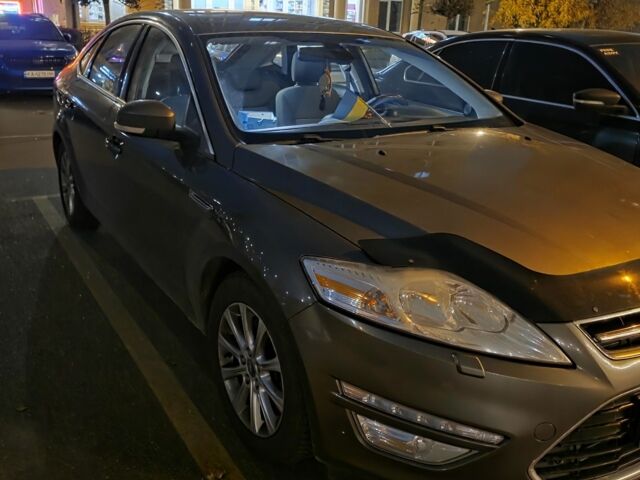 Сірий Форд Мондео, об'ємом двигуна 1.6 л та пробігом 307 тис. км за 7350 $, фото 4 на Automoto.ua