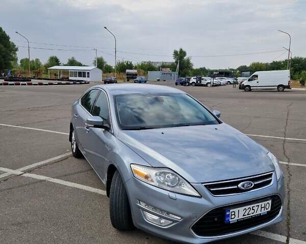 Серый Форд Мондео, объемом двигателя 1.98 л и пробегом 227 тыс. км за 6100 $, фото 4 на Automoto.ua