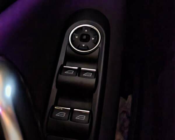 Сірий Форд Мондео, об'ємом двигуна 1.6 л та пробігом 307 тис. км за 7350 $, фото 11 на Automoto.ua